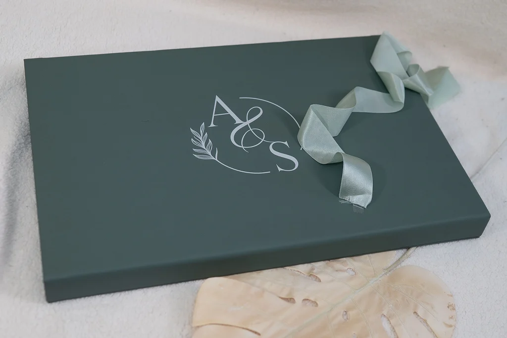 Serene Photobook - Image 10